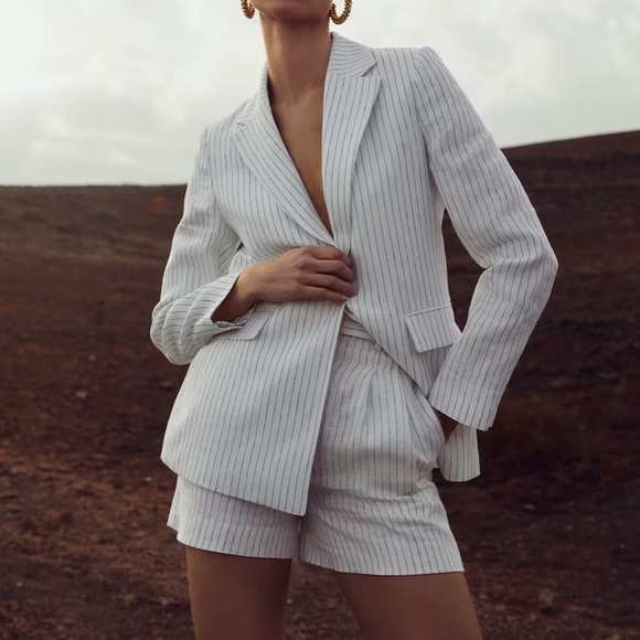 NWT Linen suit shorts. Size 14. - Picture 4 of 6